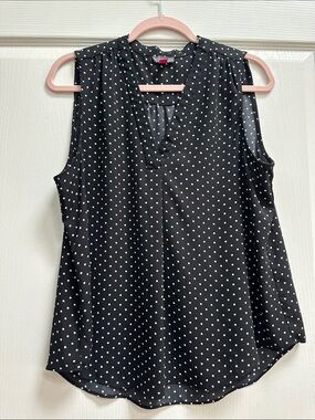 Vince Camuto Black and White Polka Dot Sleeveless V-Neck Camisole